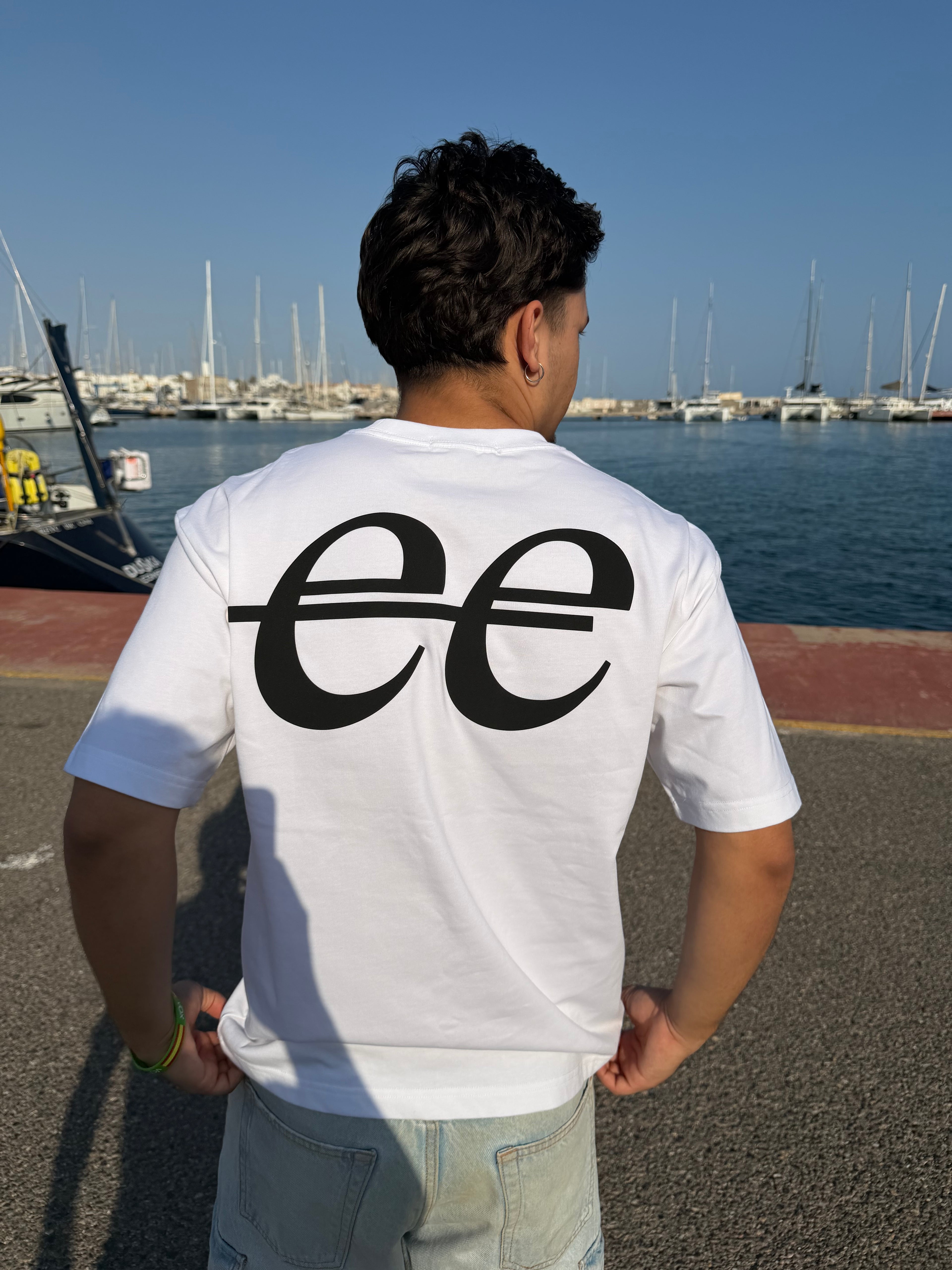 Le’trance ee white