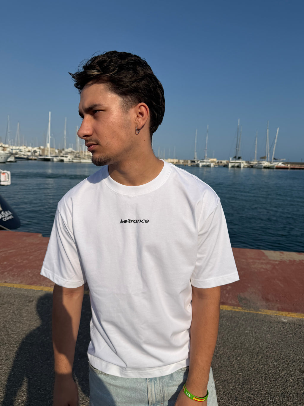 Le’trance ee white